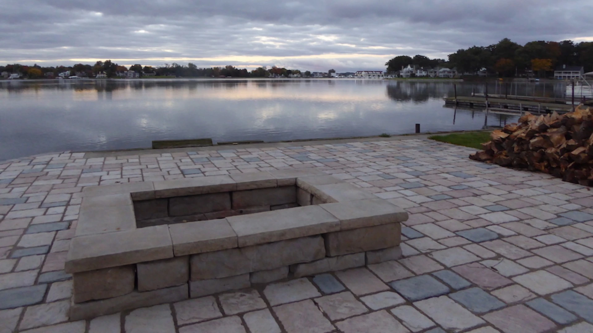 Blend Creativity & Functionality by Using Pavers for Your Hardscapes