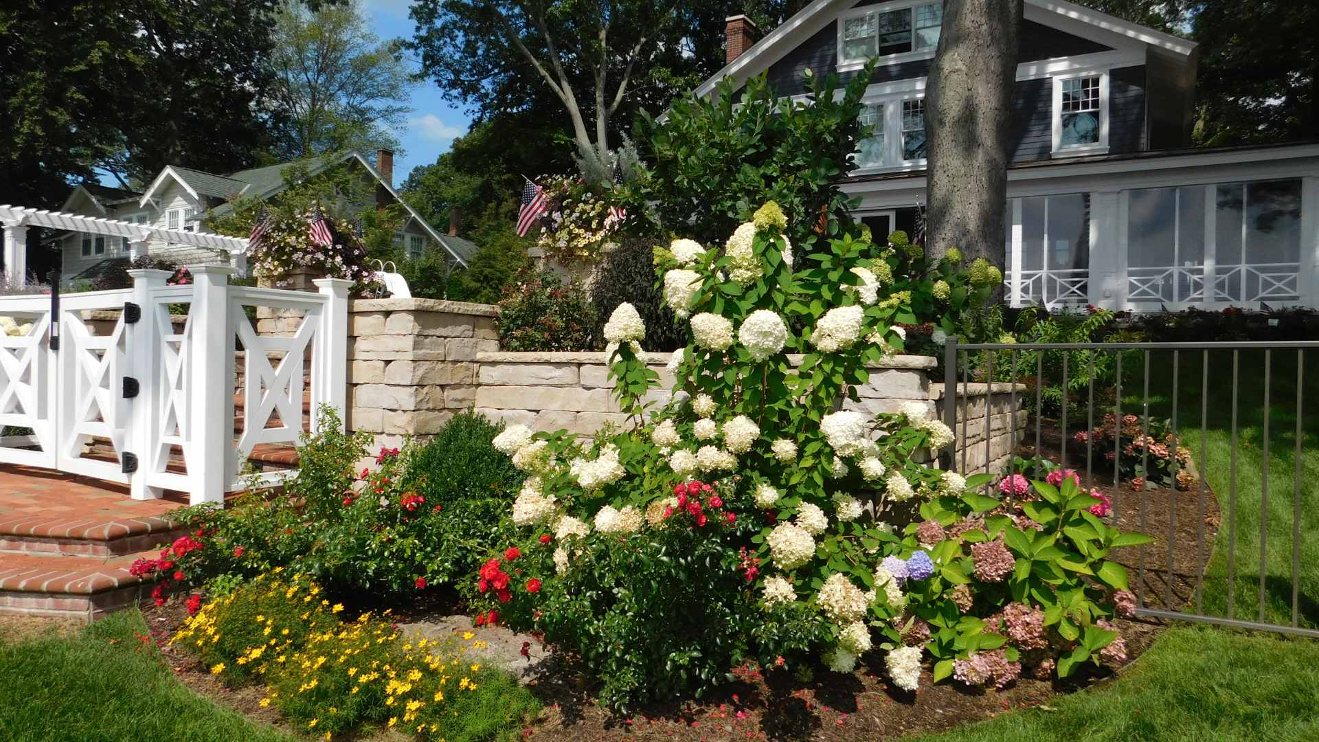 3 Ideas That Are Perfect for Upgrading Your Landscape Beds This Spring