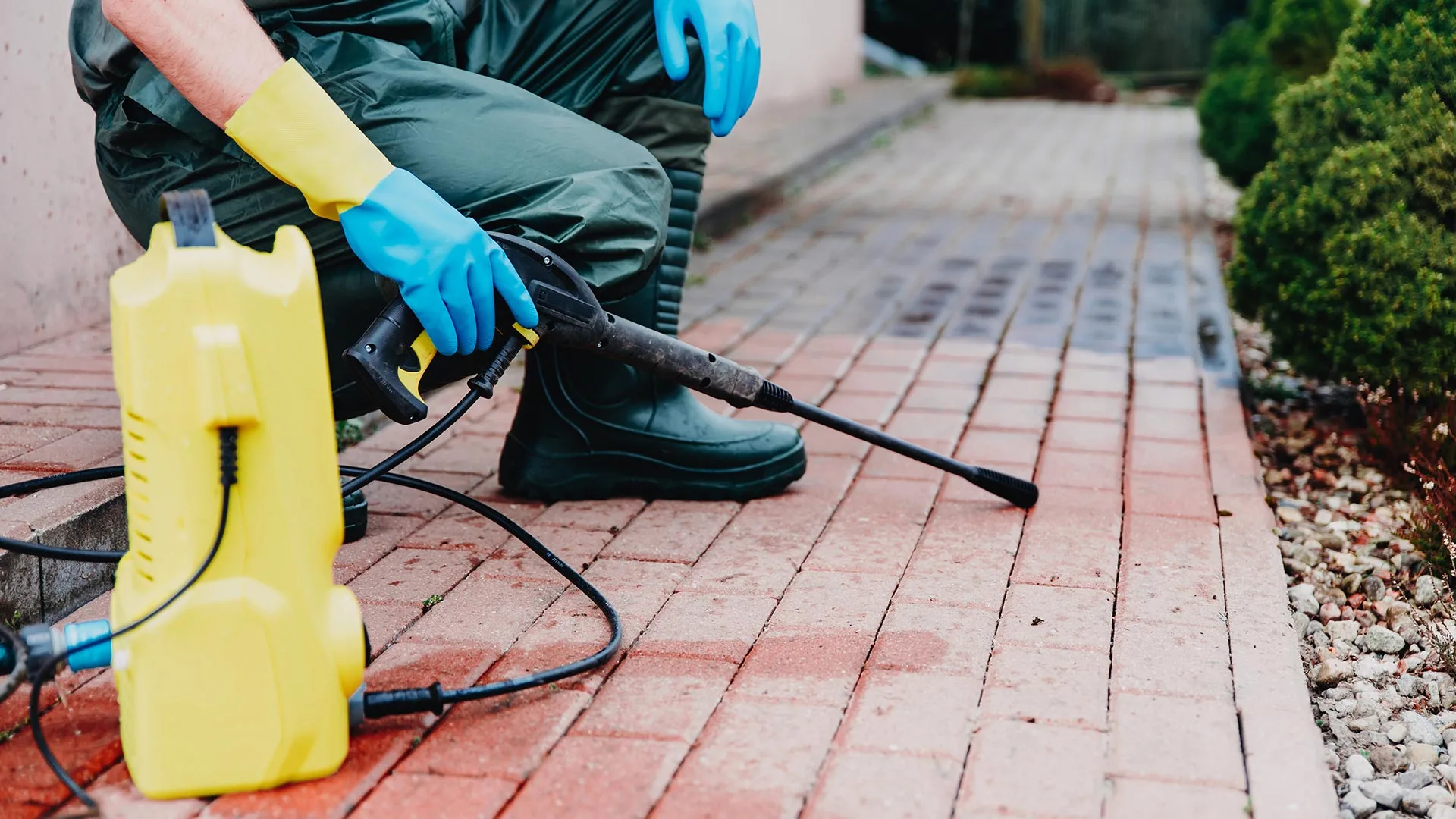 Do You Really Need to Have Your Pavers Cleaned & Sealed?
