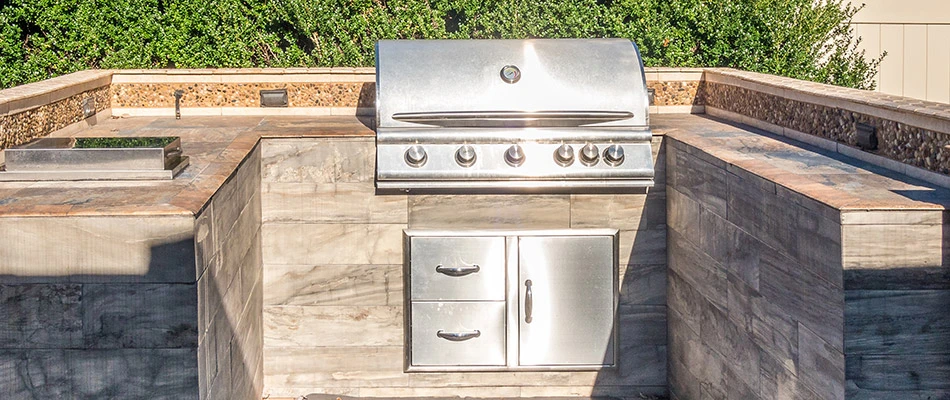 Improve Your Landscape with a New Outdoor Kitchen